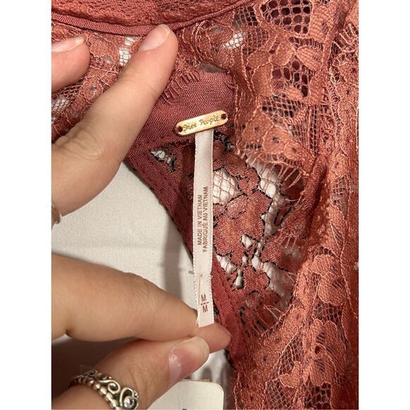 Free People tell tale tunic dress size medium. C33-20 - Picture 5 of 5